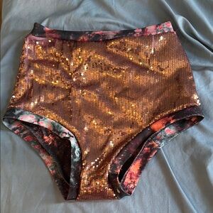 Sequin High Waist Gold Shimmer Shorts for festival , aerialist , burners 4-6 sz